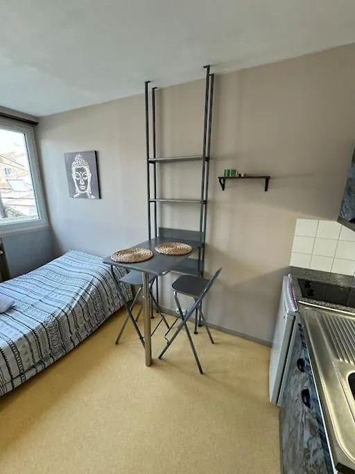 Appartement Au Centre De Valence Studio 5 France